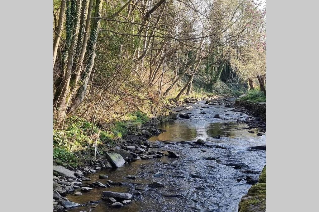 Crystal Cottage - 5 Min Walk From Holmfirth Town Centre 外观 照片